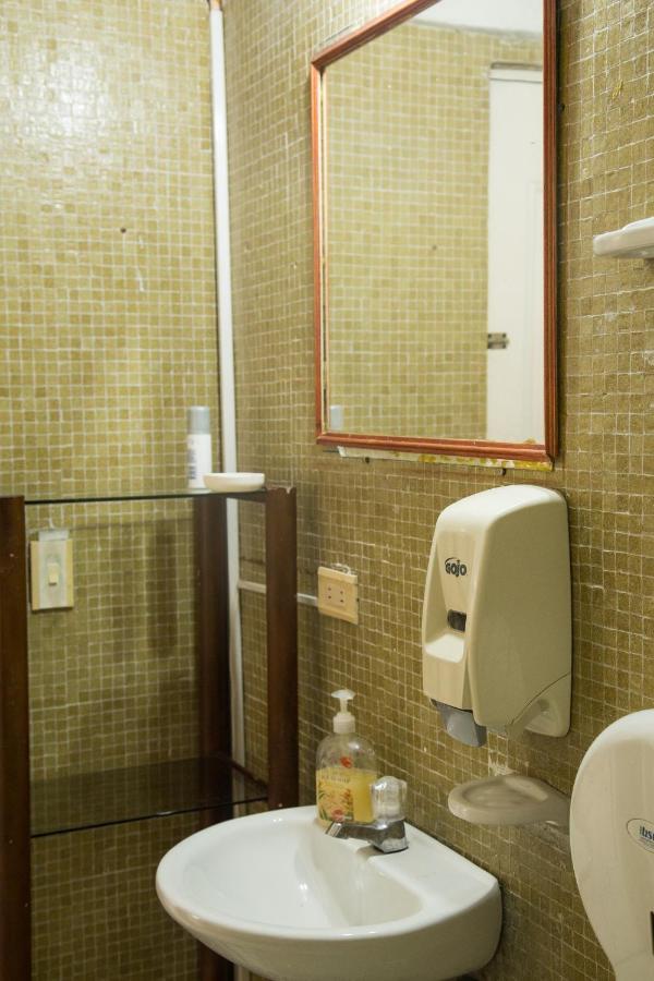 Hostel Spring City 麦德林 外观 照片